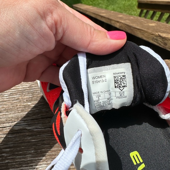 Saucony Womens Triumph Iso 4 Running Shoes Multicolor Low Top Lace Up Mesh 9M - Picture 3 of 3